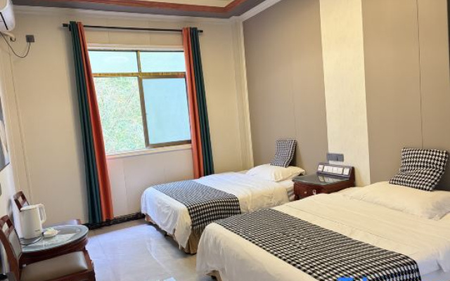 Weidu Wenquan Homestay — 2-star hotel in Meizhou