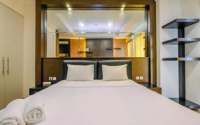Fancy And Classic Studio Room At Bellezza Apartment