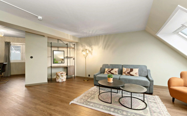 Ole Bull, Best Western Signature Collection