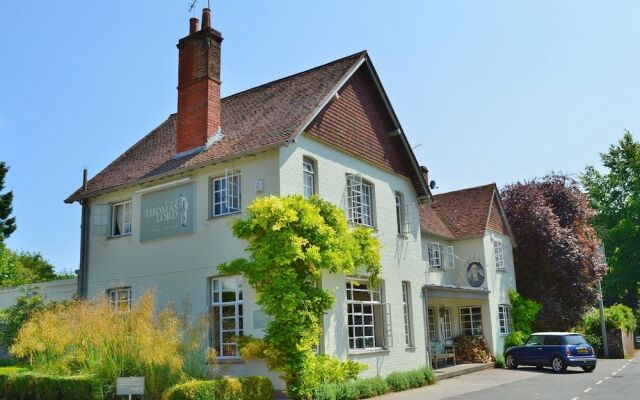 hotelImage
