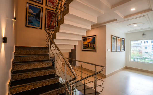 Moustache Hostel Pahalgam