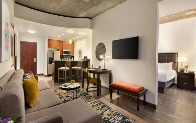 Twelve Downtown, Autograph Collection