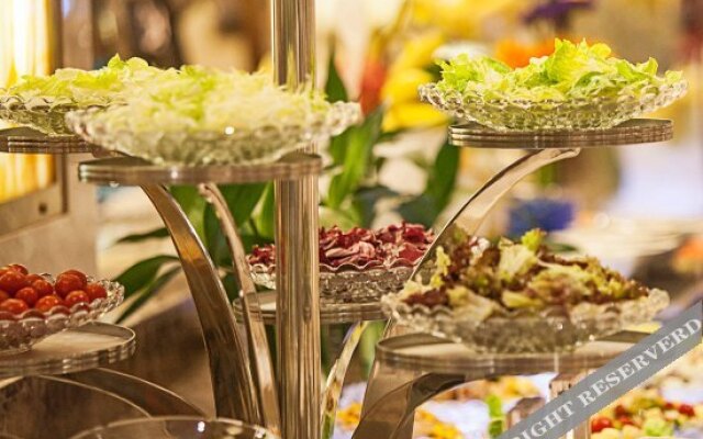 Jinghai Hotel & Resort