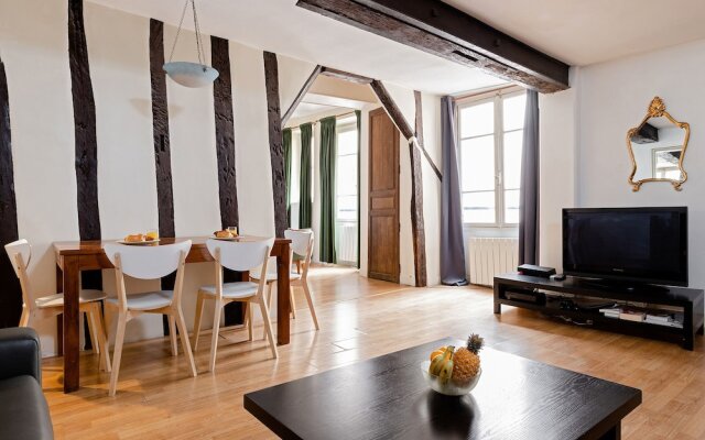 Central Paris - Chatelet Apartment