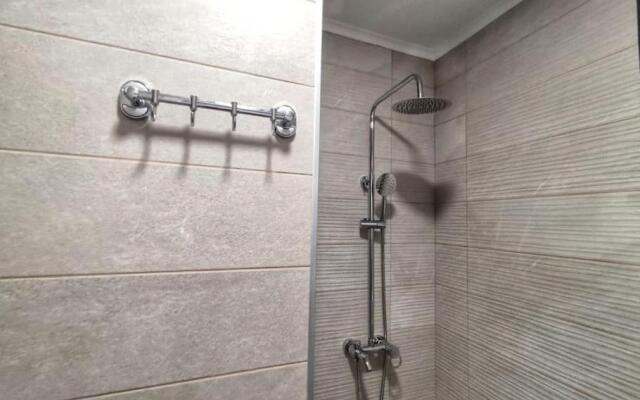 Leo Group Luxury Apartment 13-272A Sunrise Batumi