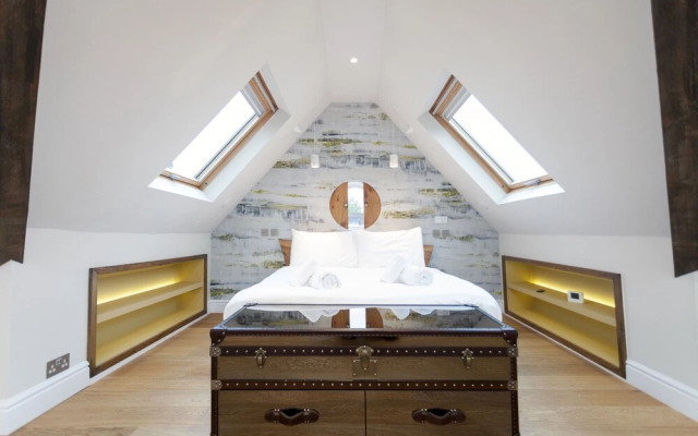 Hampstead Enjoy the Exclusive Atmosphere