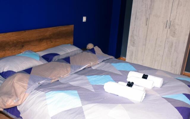 Closer "Egnatia Apartment 3"
