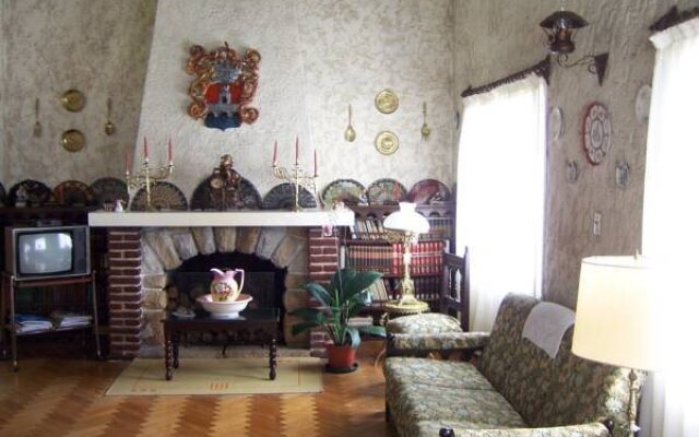 Hotel Los Troncos