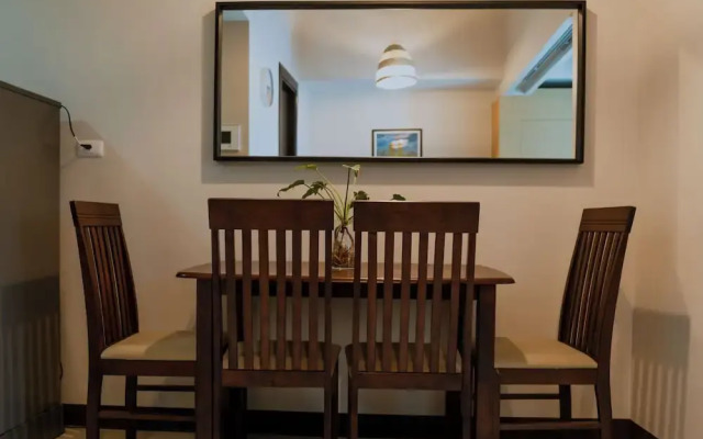 Uptown Park Suites Tower 1