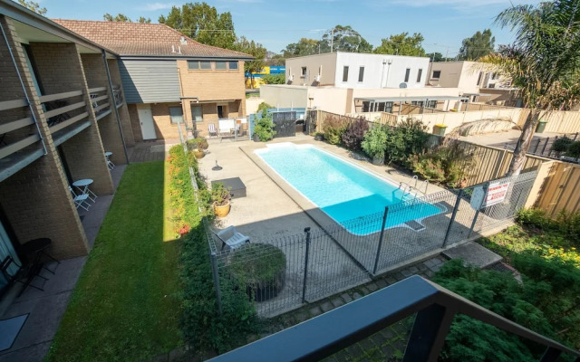 The Black Bull Motel