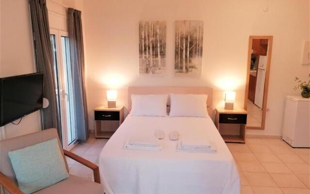 Emerald Apartment 2 Halepa