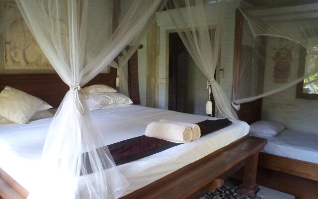 Bali Moon Guest House