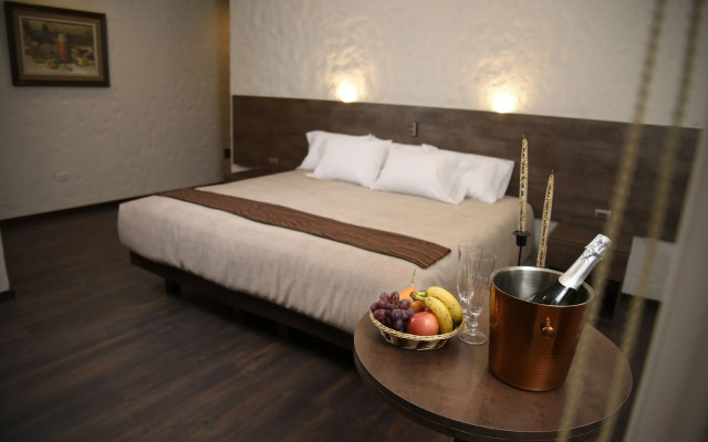 Acolpacha Tambo Boutique