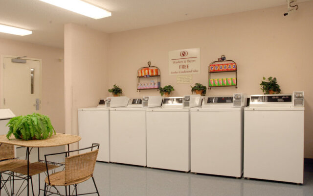 Hawthorn Suites by Wyndham Chicago Schaumburg