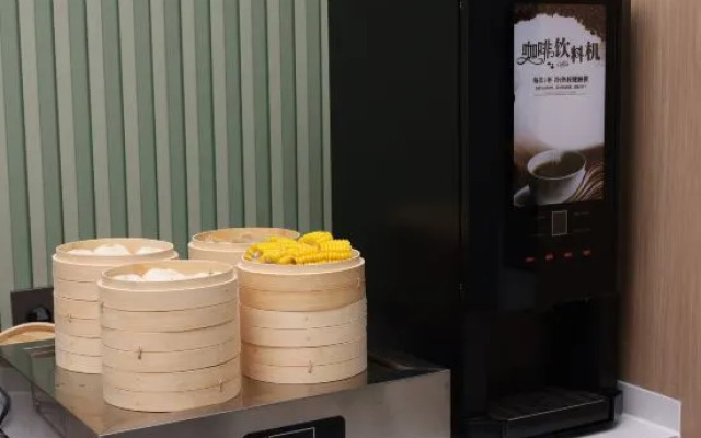 IU Hotel (Chongqing Jiangbei Yujia Wharf)