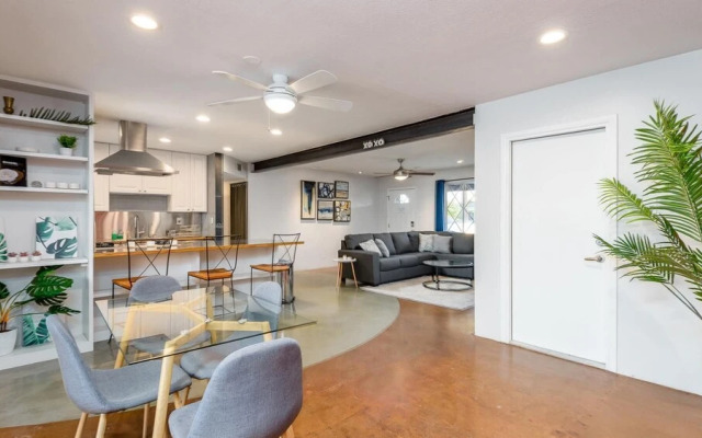 Old Town Scottsdale Spacious Pad With Pool