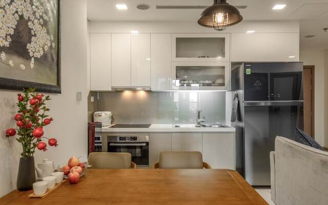 LANDMARK 81 Luxury Riverside Retreat