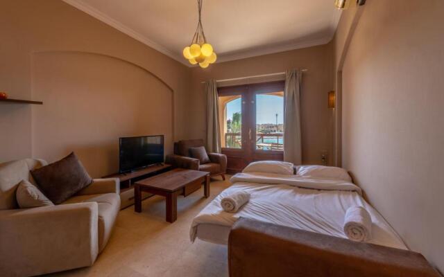 Sabina Classy 1 BR Apartment Lagoon view & Pool El Gouna