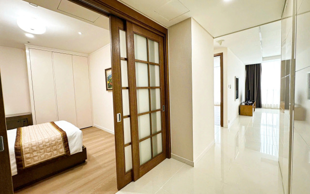 Calidas Landmark72 Royal Residence Hanoi