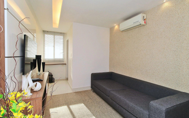 Agradável 2 quartos em Copacabana