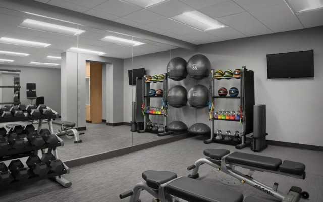 Courtyard by Marriott Dallas Addison/Quorum Drive