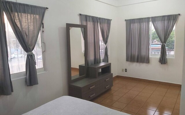 Nicolas Place B12 -beautiful Studio Apartment Excellent Location