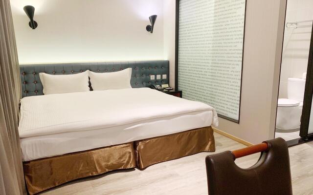 Stay Hotel - Taichung Yizhong