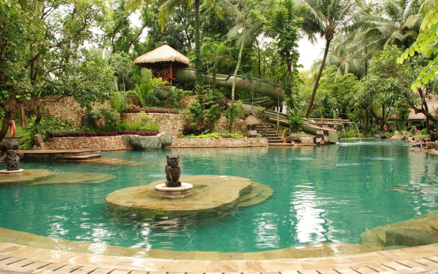 Aryaduta Lippo Village