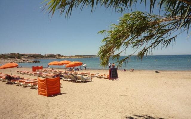 Appartement Six-Fours-les-Plages, 3 pièces, 5 personnes - FR-1-316-205