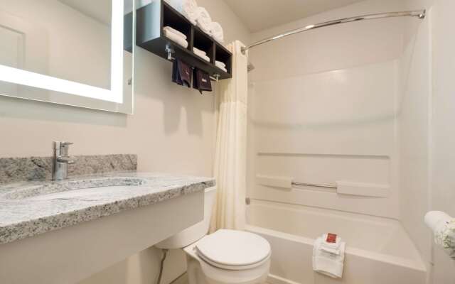 SureStay Hotel by Best Western Thomson