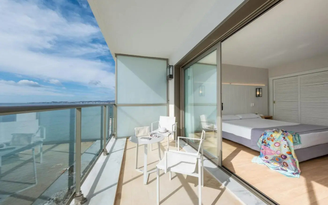 Estival Torrequebrada