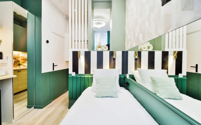 WS Louvre - Casanova