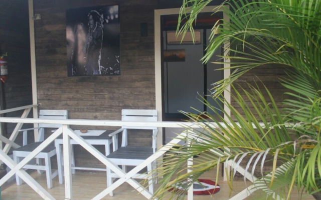 Boaty's Beach Cottages