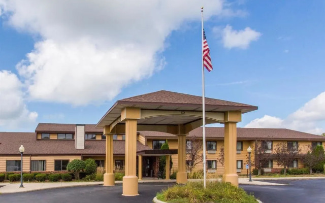 Days Inn Sheboygan/The Falls