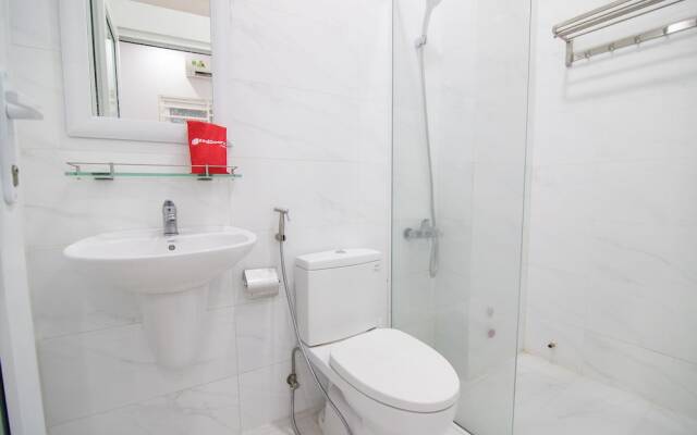 Reddoorz Plus @ Huynh Tan Phat