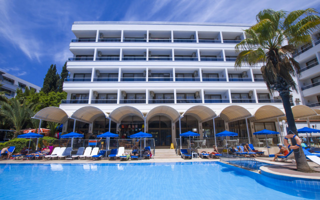 Kayamaris Hotel