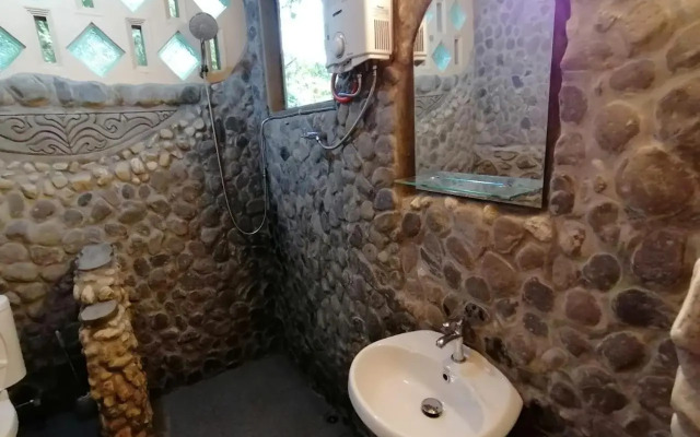 Kupu Kupu Garden Guest House & Cafe