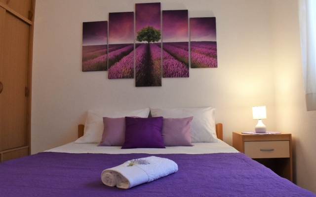 Apartment Frama - 3 apartments: A3 Lavanda  Bol, Island Brac