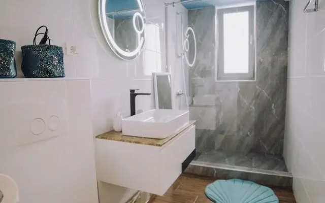 Signature Promenada Hotel-Apartments 2