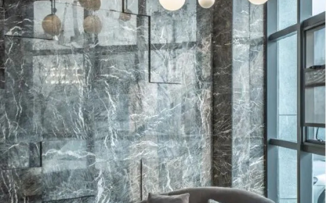 Danjiangkou Guanlan International Hotel（Hanjiang Avenue storefront）