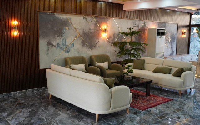 Zeus Otel