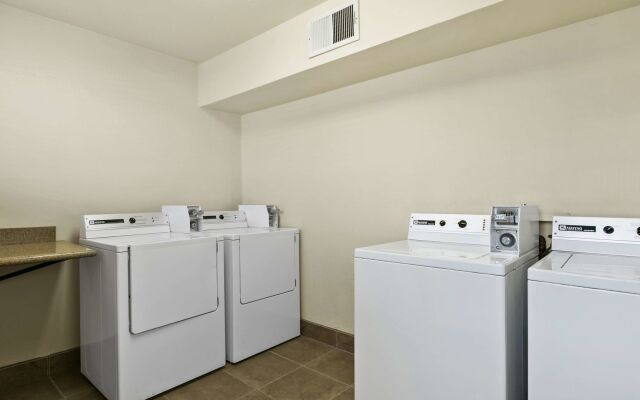 Best Western Desert Inn