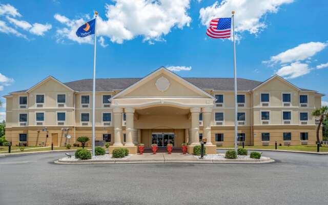 Comfort Inn & Suites Marianna I-10