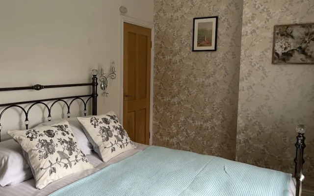Tyn Y Fron Country House