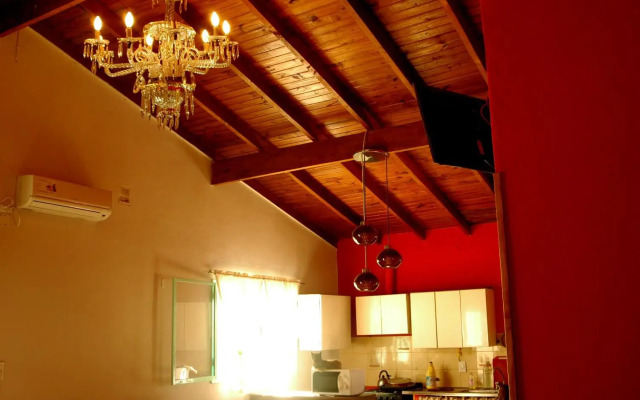 Pajaros Volando Hostel