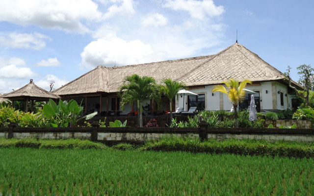 Villa Rumah Lotus