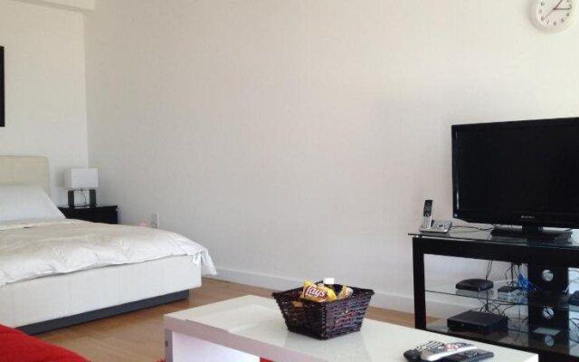 UBliss Suites @ 70 Greene