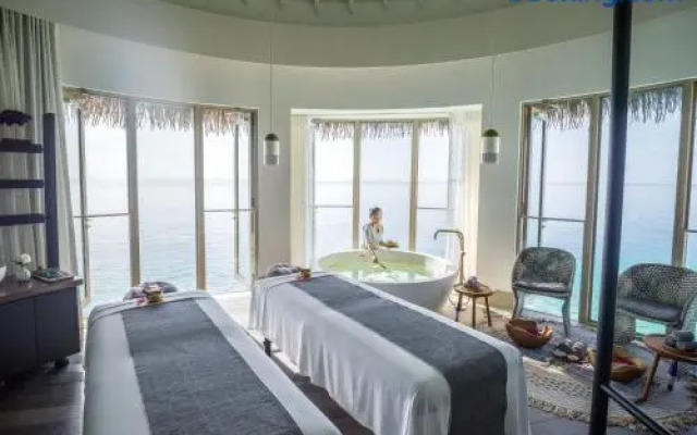 InterContinental Maldives Maamunagau Resort by IHG