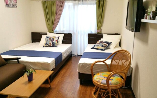 Shinjuku Shin Okubo house