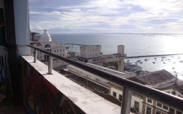 Arthemis Hotel e Pousada